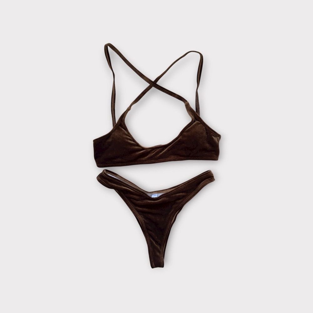 • Velvet Plush Brown Bikini Set M